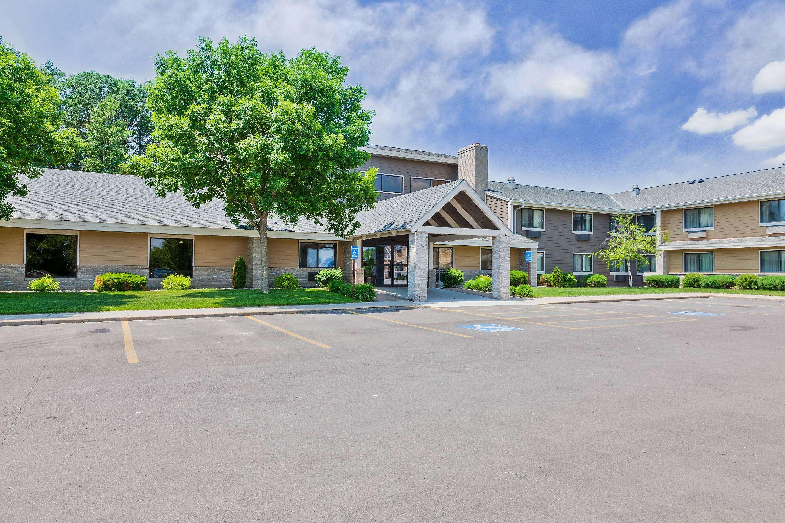 Americinn By Wyndham Algona Экстерьер фото
